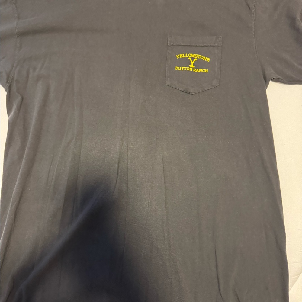 Comfort Colors Old Row Charcoal Men's Tee with Yellowstone Rip